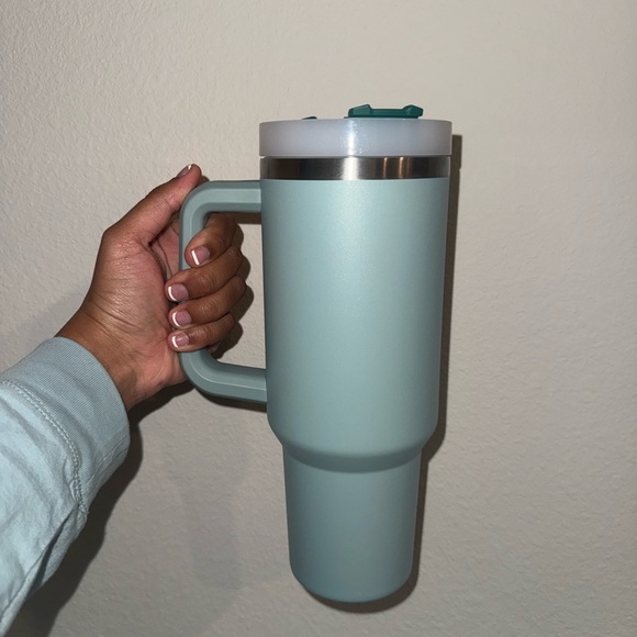 seafoam stanley - Picture 3 of 6